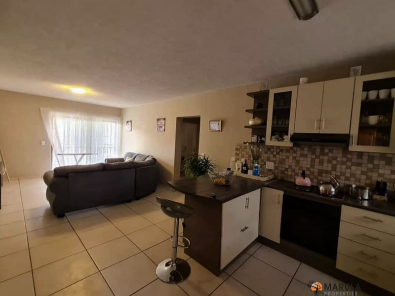 2-Bedroom Apartment For Sale | N$1 215 000 - Photo 2