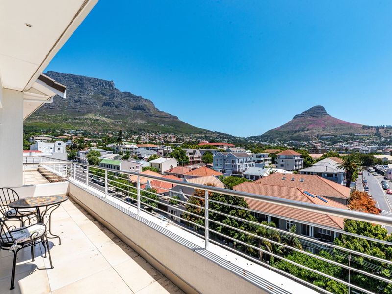 Penthouse with Spectacular Views in Trinity Gardens - Photo 2