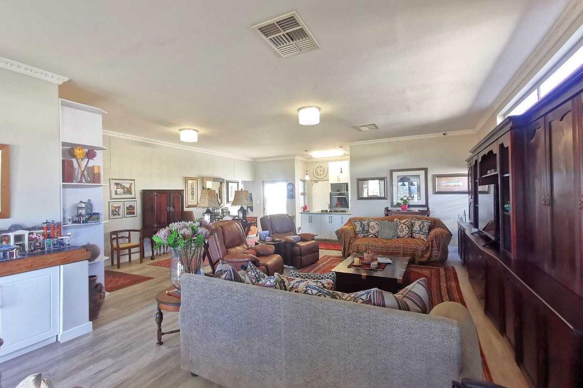 House for sale at Finkenstein Manor - Photo 5