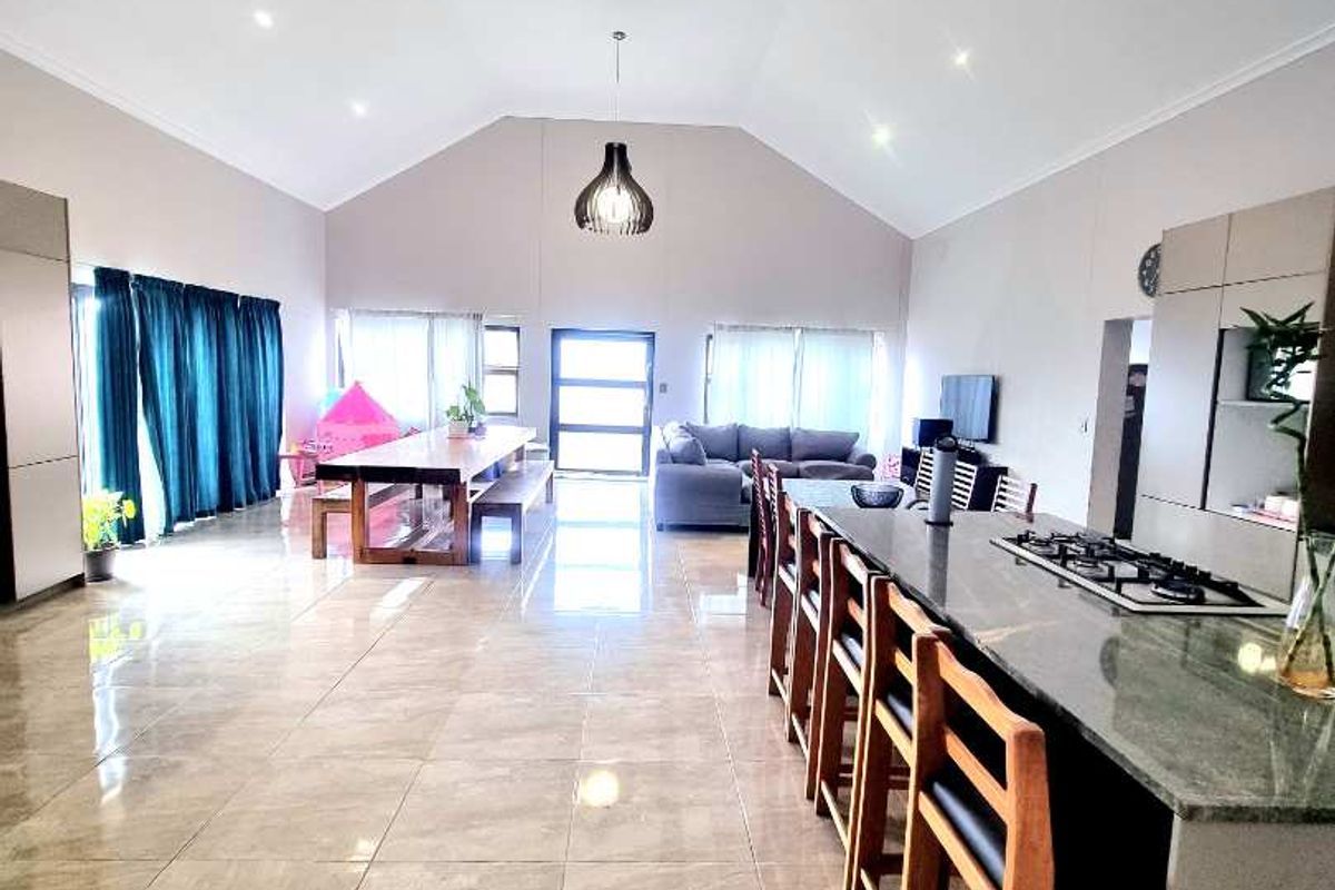 STUNNING HOME FOR SALE IN ELISENHEIM - Photo 2