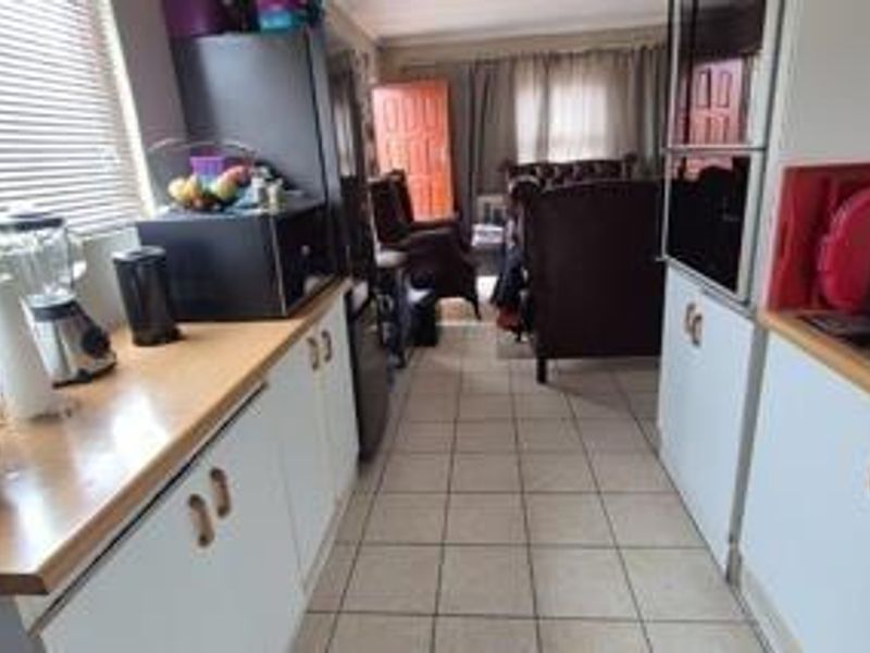 2-Bedroom Home for Sale in Kwadwesi - Photo 5