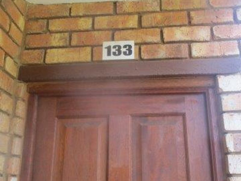 2 BEDROOM FLAT TO RENT IN THE ORCHARDS - Photo 5
