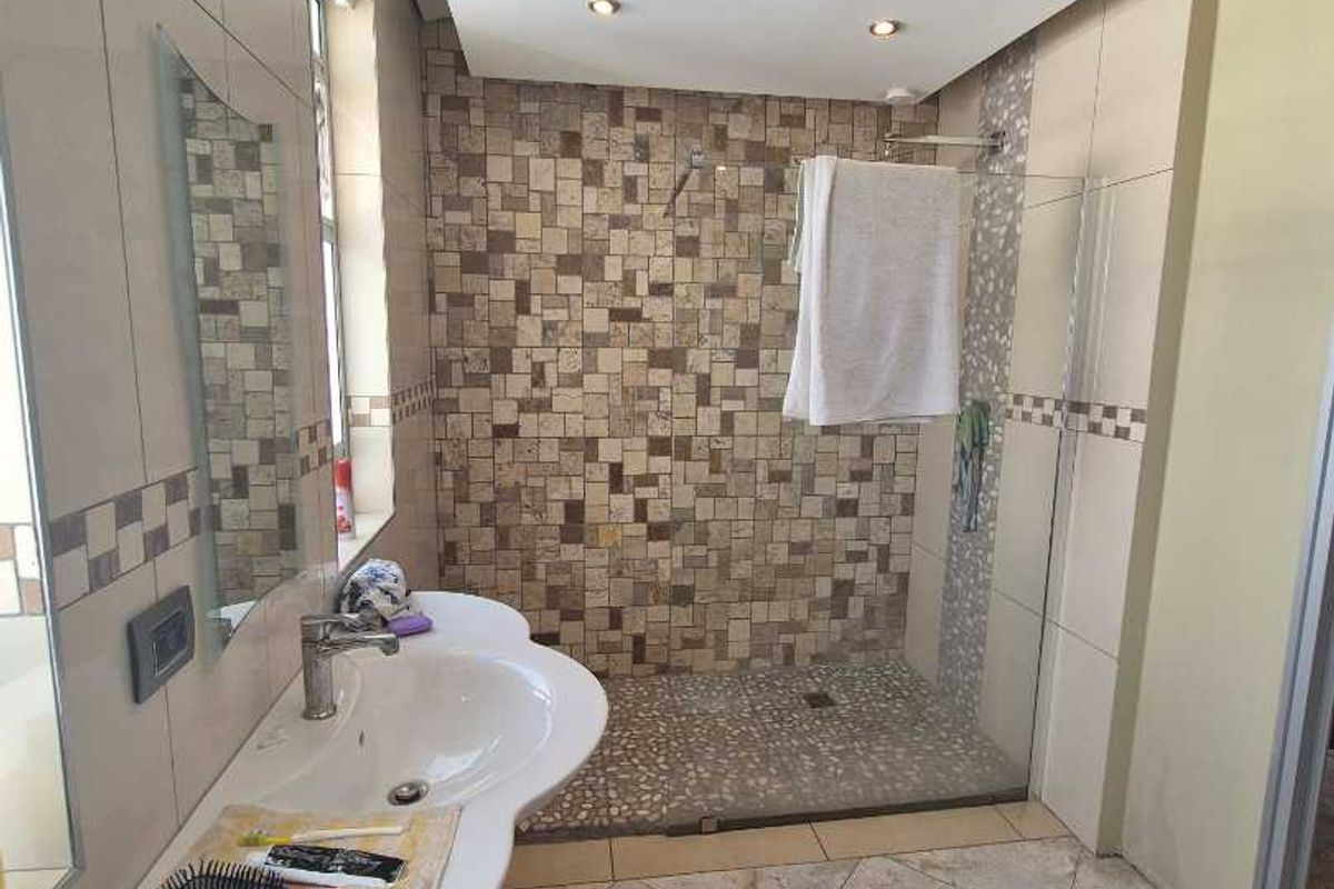 The most Luxurious house in Ludwigsdorf. 8 Bedrooms. - Photo 5