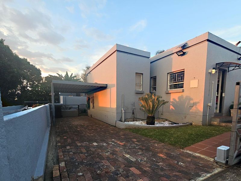 Modern Comfort Meets Tranquil Garden Living in Radiokop - Photo 2