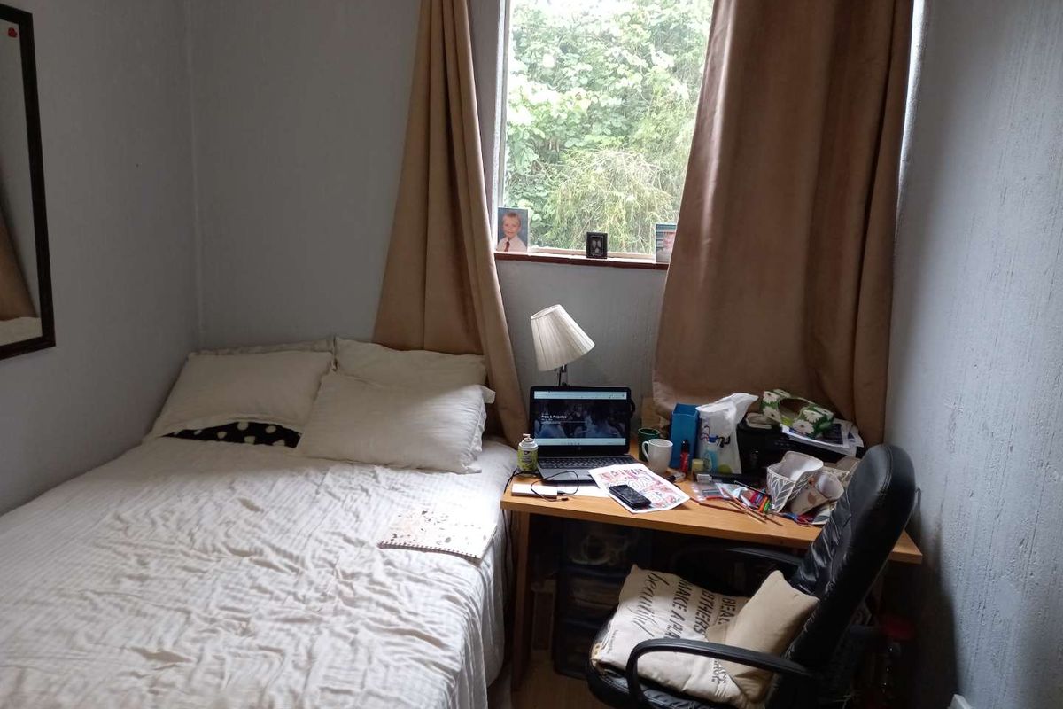 2 Bedroom 1 Bathroom unit in Cresta - Photo 4