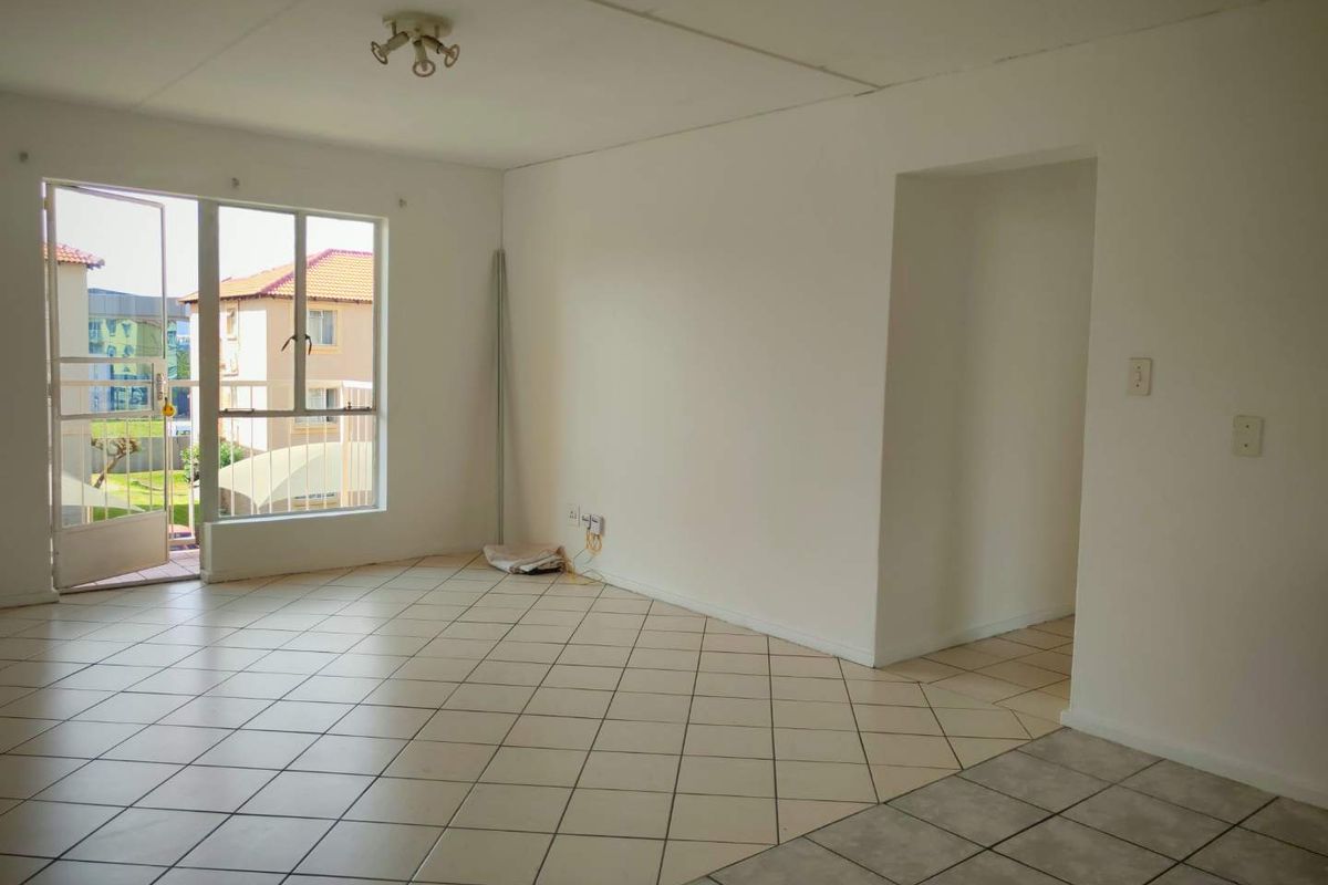 "Modern Comfort & Security in a 3-Bedroom Haven!" - Photo 4