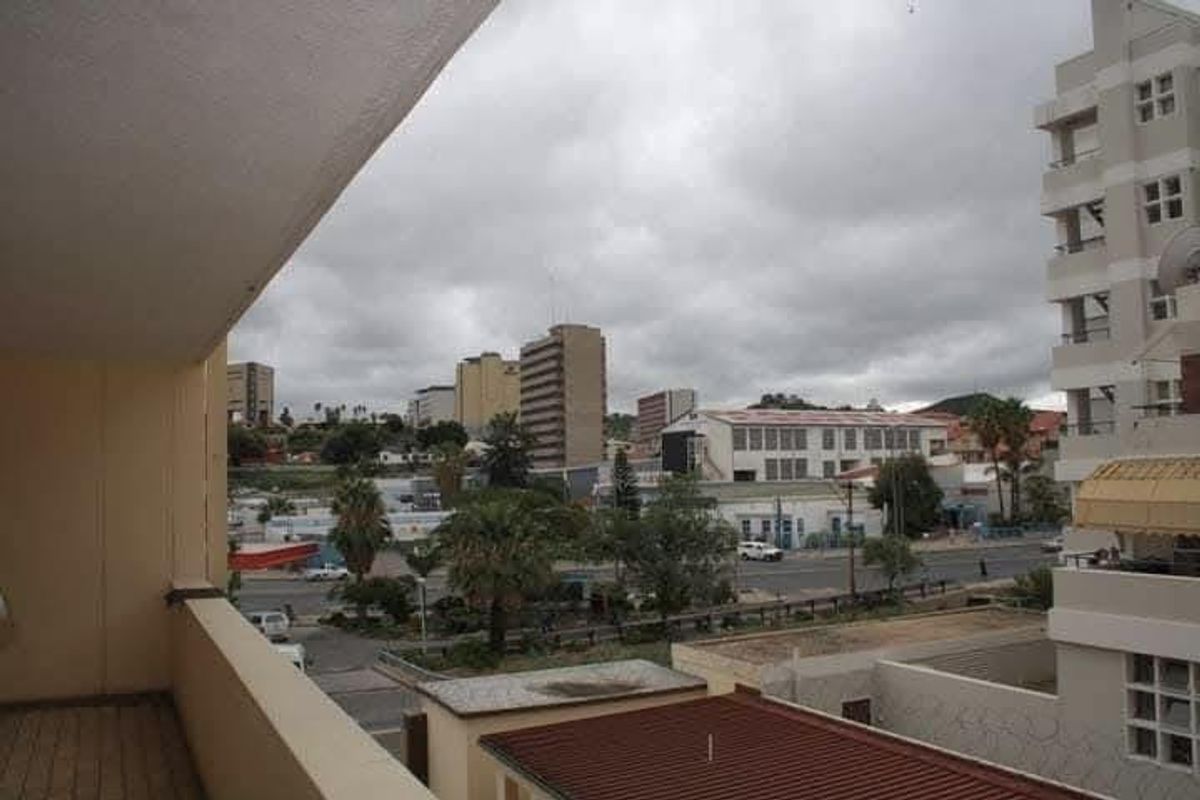 Well located Apartment - Photo 2