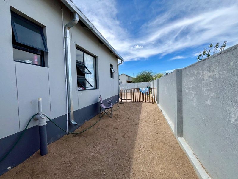 Modern 3 Bedroom House for Sale in Osona Village, Okahandja – N$ 1.32 Million - Photo 10