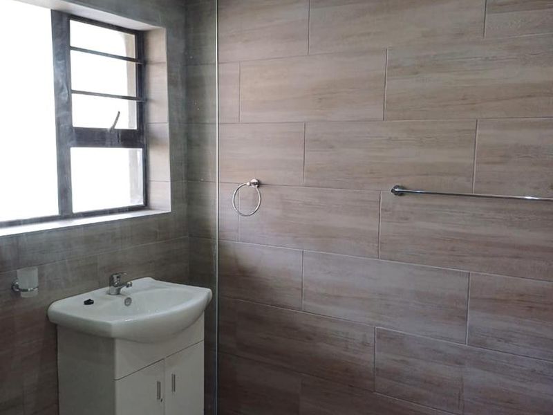 Calling all investors! - Photo 10