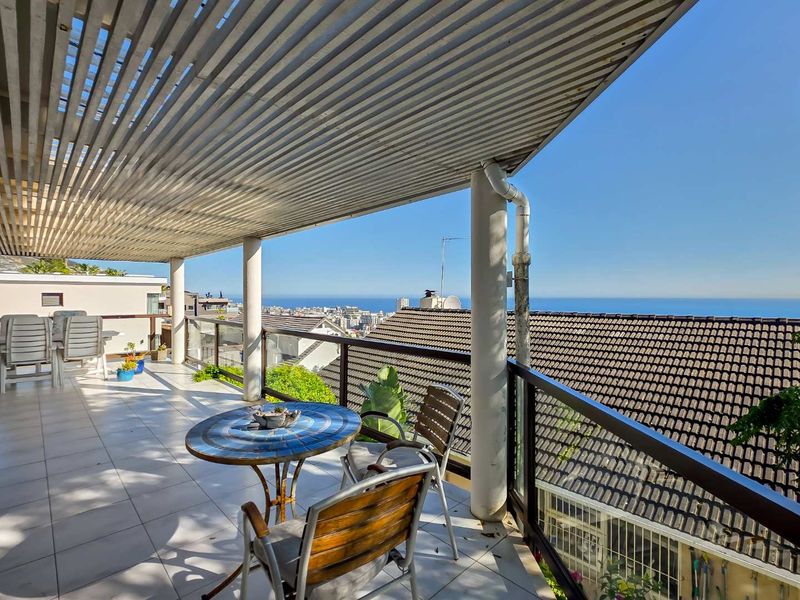 SEA POINT UPPER HOME - Photo 8