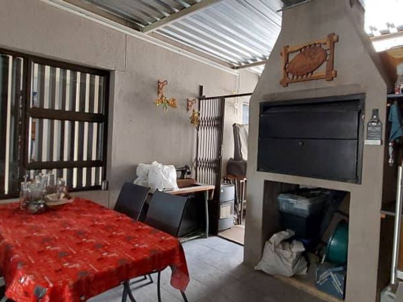 3 Bedroom Townhouse For Sale in Okahandja - Photo 7