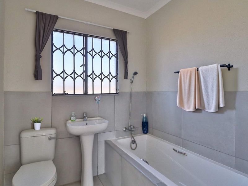 OFF PLAN NEW DEVELOPMENT, ALL COSTS INCLUDED, BUY DIRECT FROM THE DEVELOPER, FULL TITLE STANDS. NO DEPOSITS / 100% BONDS (dependent on client profile) - Photo 10