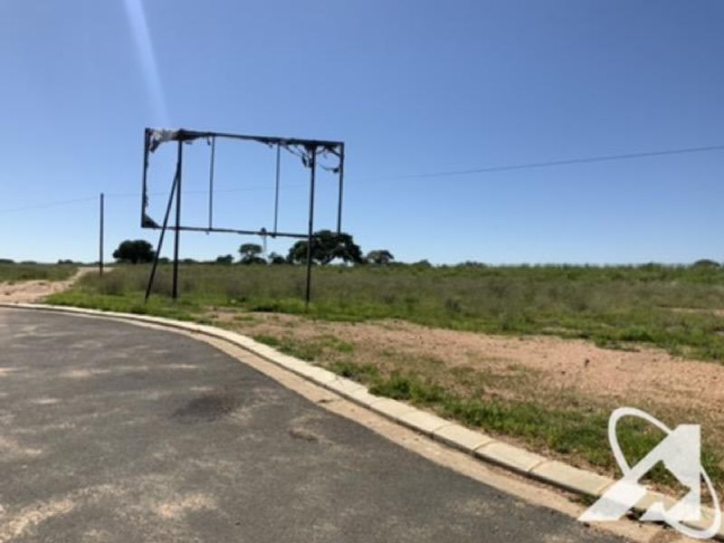 **Prime Vacant Land for Sale in Sungate, Windhoek** - Photo 6