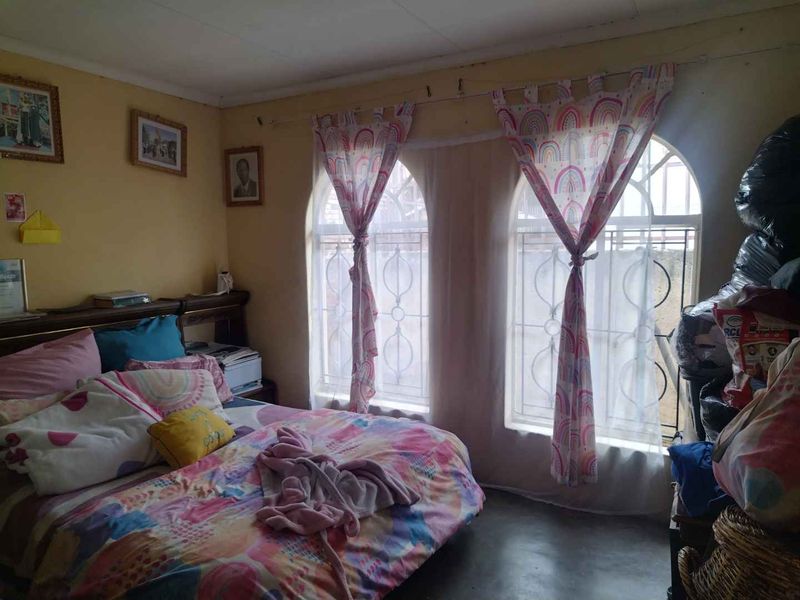 2 bedrooms house for sale in Mabopane M - Photo 7