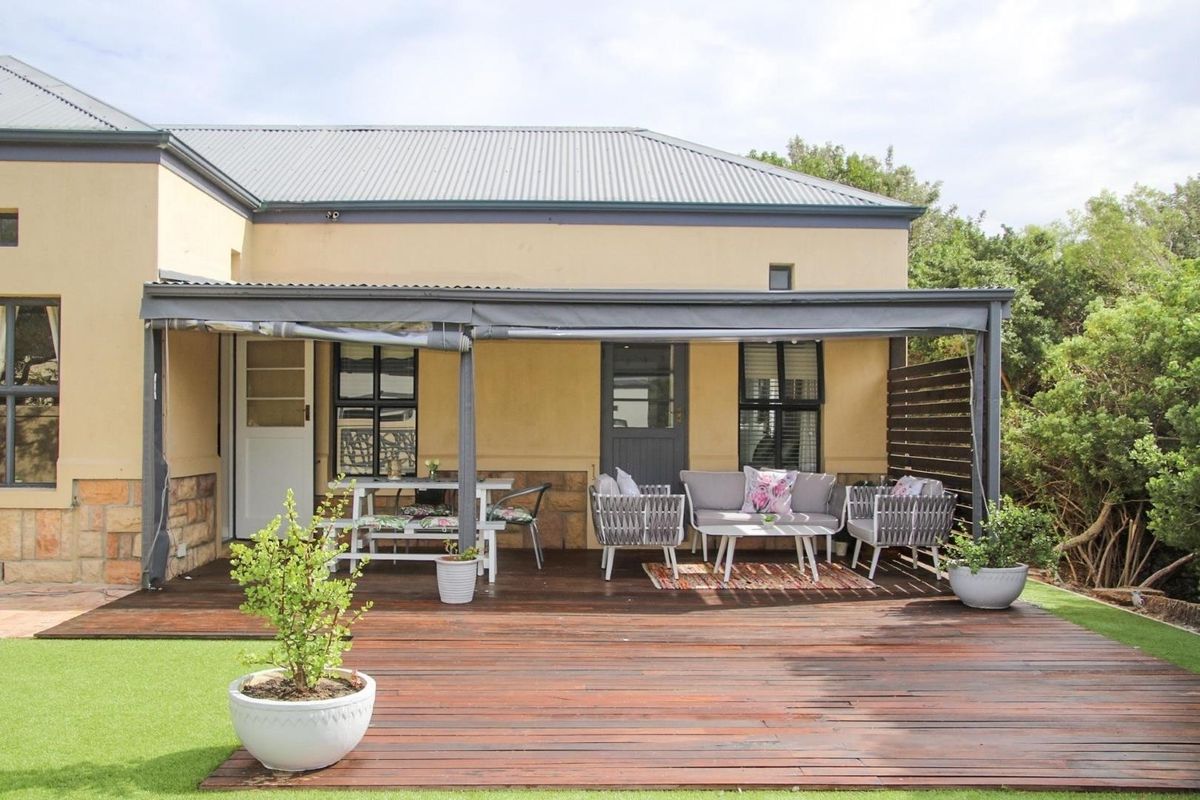 Single level with large garden - Photo 2