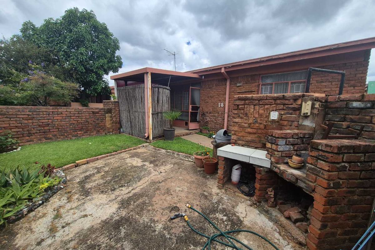 APARTMENT FOR SALE,HERMANSTAD - Photo 3