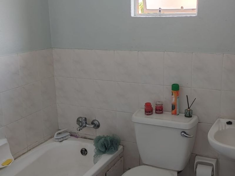 Perfect Family Home Or Intvestment Opportunity - Photo 7