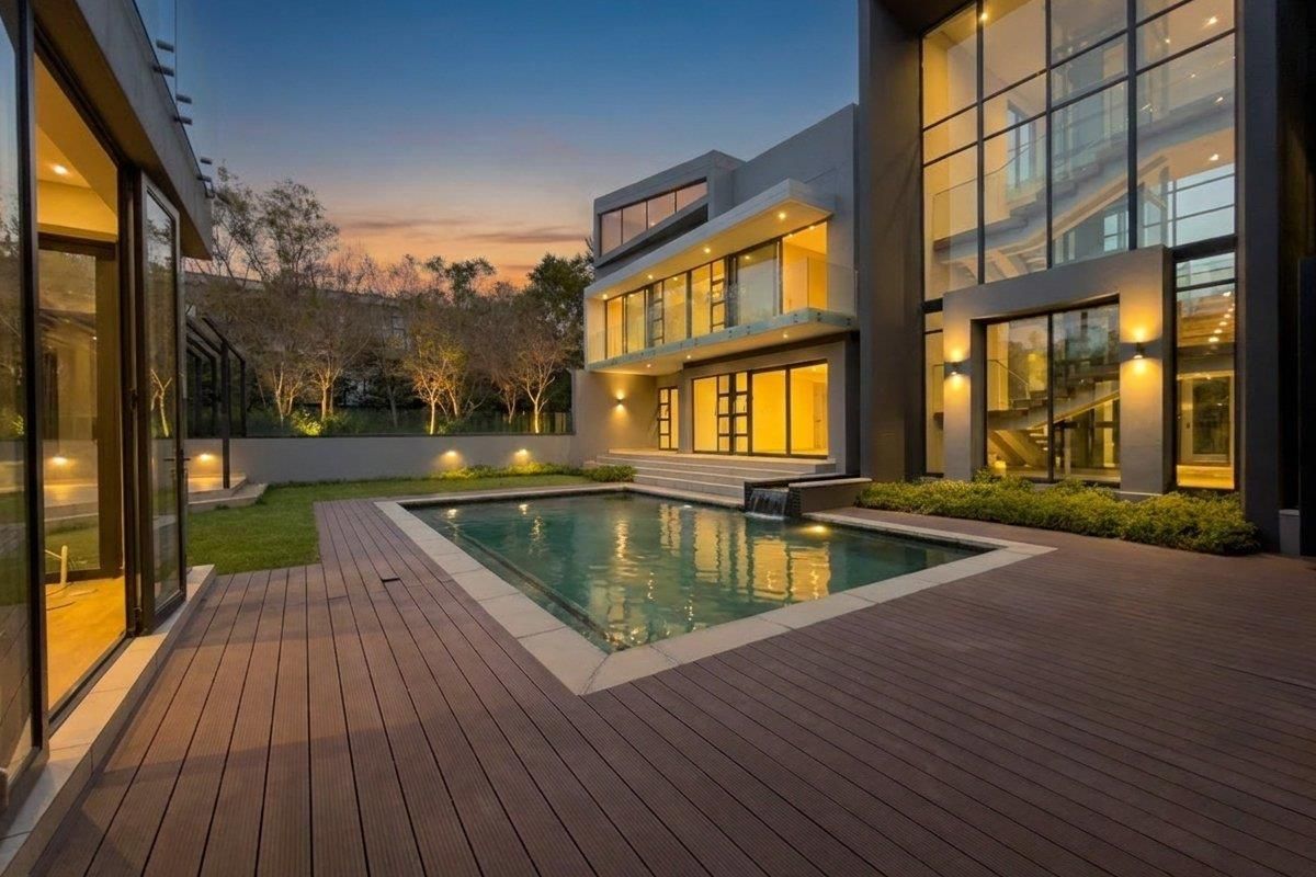 A Grand Statement of Luxury and Scale in Steyn City - Photo 2