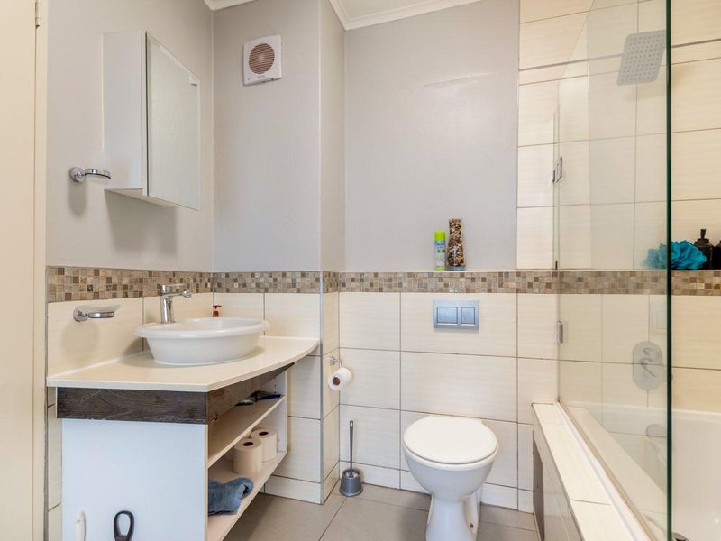 North-facing one bedroom apartment - Duncan Court - Hatfield - Photo 10