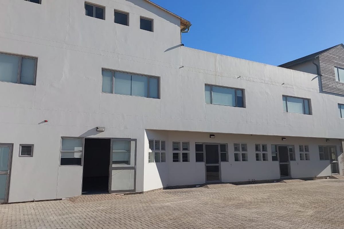 Mixed-Use Commercial Building for Lease - Photo 5