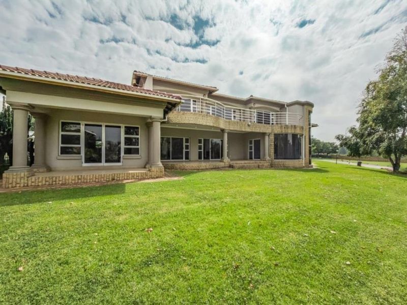 More Space. More Luxury. More Life. - Photo 2