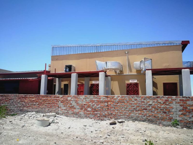 FOR SALE- WAREHOUSE IN OMUTHIYA, NAMIBIA - Photo 3