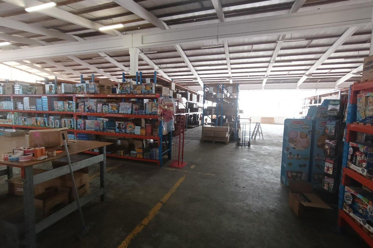 1485m2 Warehouse & Link Access - Photo 2
