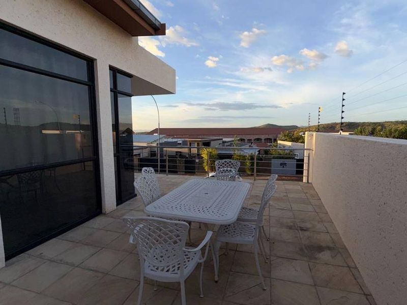 For Sale - Kleine Kuppe (House with flat) - Photo 8