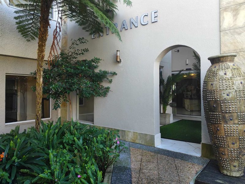 Effortless Returns: Income‐Producing Suite in The Riviera Wharf Hotel - Photo 7