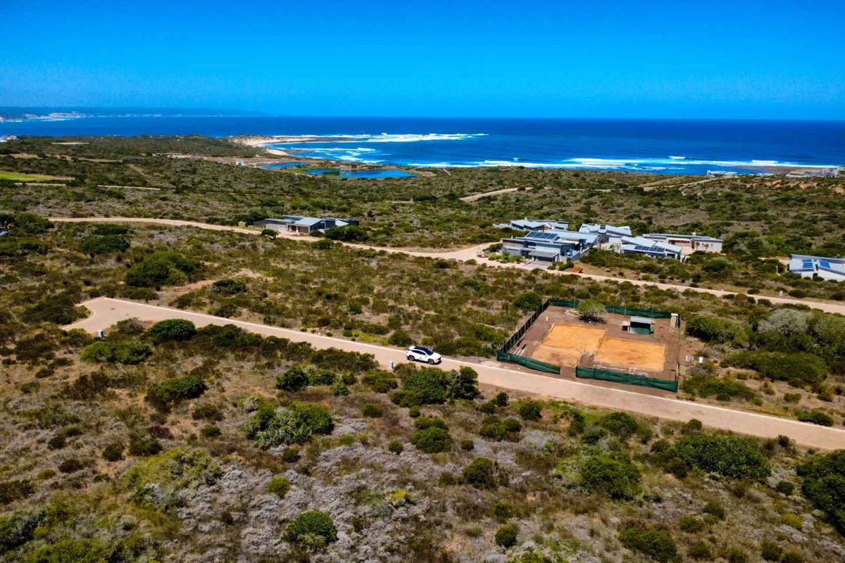 Prime vacant stand for sale in Skulpiesbaai. - Photo 5