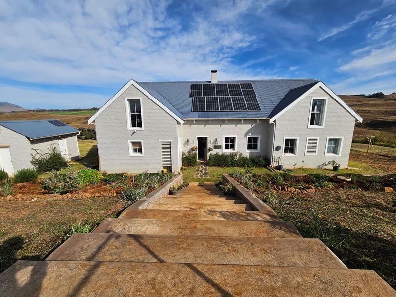 Architectural Off-Grid Riverfront Retreat in Engeleni Estate, Kamberg, Mooi River - Photo 3