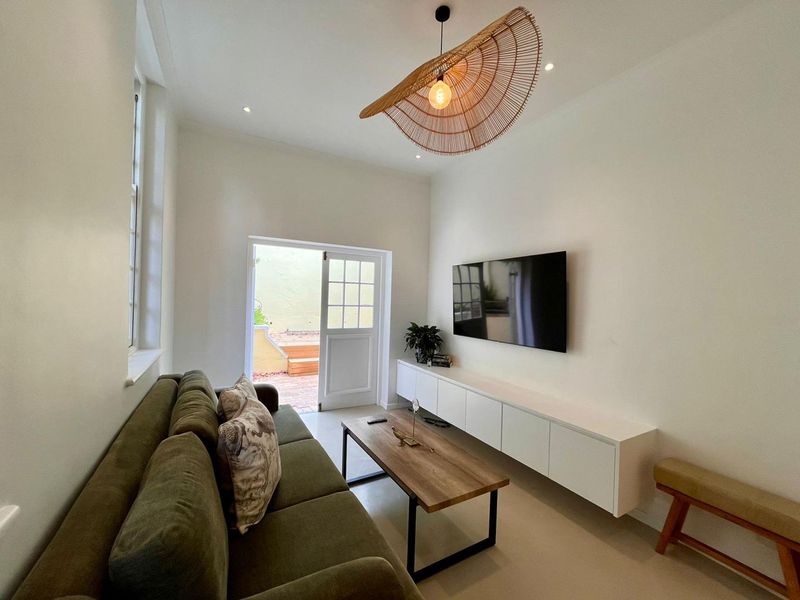 Modern Coastal Living in Historic Building in Simon's Town - Photo 9