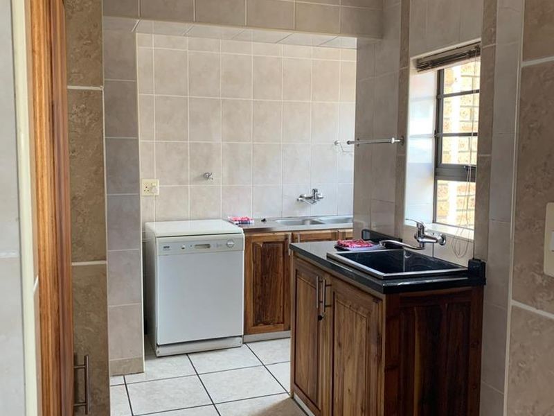 House in Diaz Beach - Photo 7