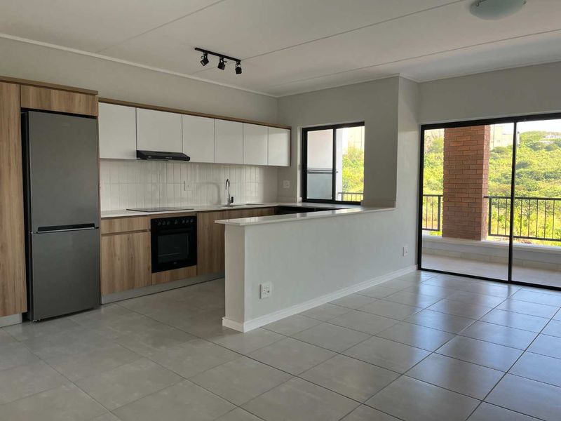 Modern and stylish 2-bedroom apartment available for rental in the sought-after Ballito Hills lifestyle estate - Photo 4