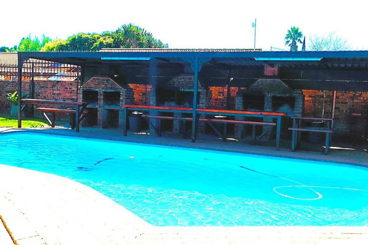 Freshly polished, ready for first-timers and smart investors - Photo 2