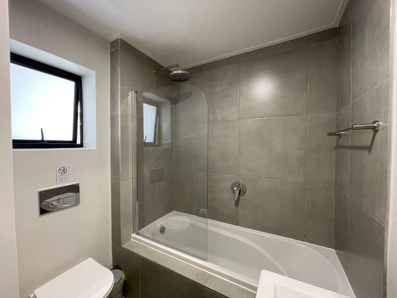 Fully Furnished 2 Bedroom Apartment For Sale in Mossel Cove - Photo 10