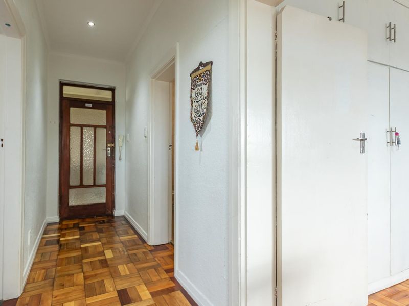 Modern, Spacious , No Transfer Duty - Photo 8
