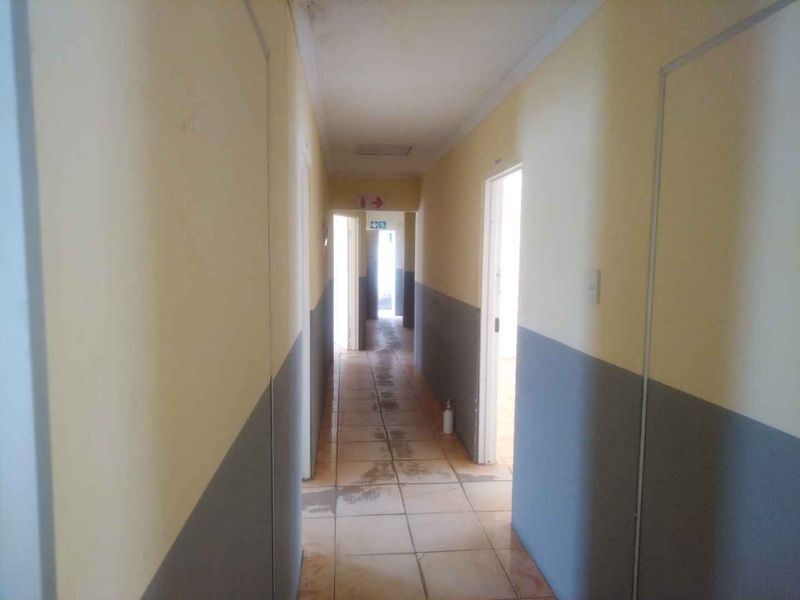 Offices to rent in Soshanguve HH - Photo 10