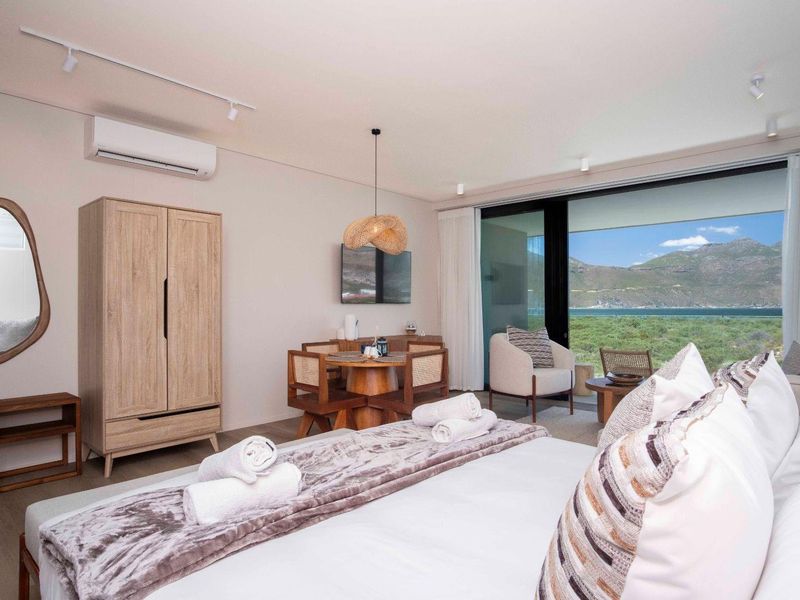 Luxury, Location and Lifestyle - Photo 6