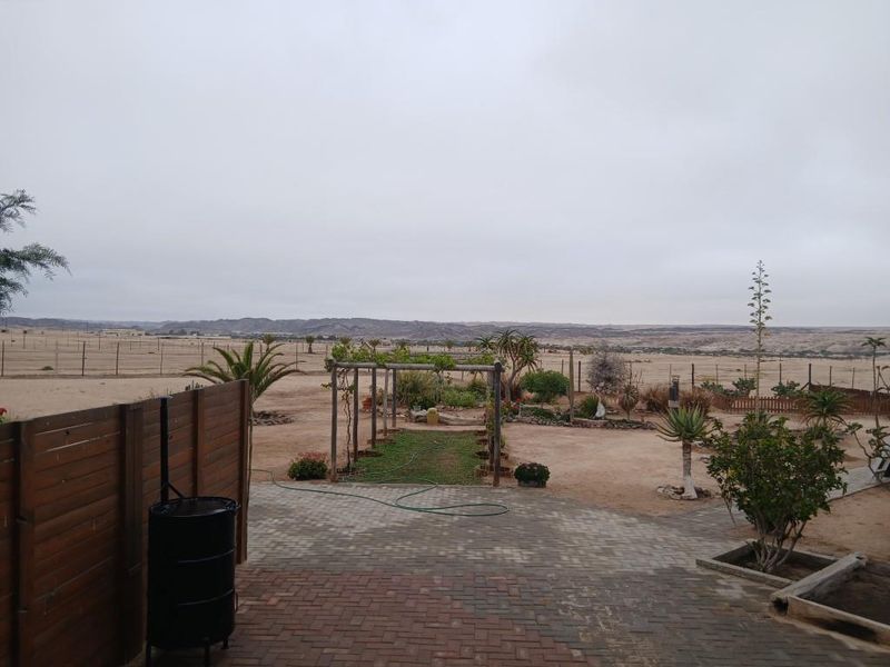 Unique home with breathtaking views - Photo 3