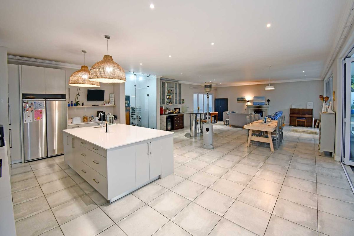 Bryanston Beauty - Photo 5