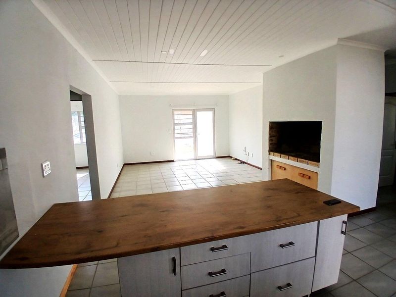 BUILT 6 YEARS BACK; WALKING DISTANCE TO OCEAN - Photo 6