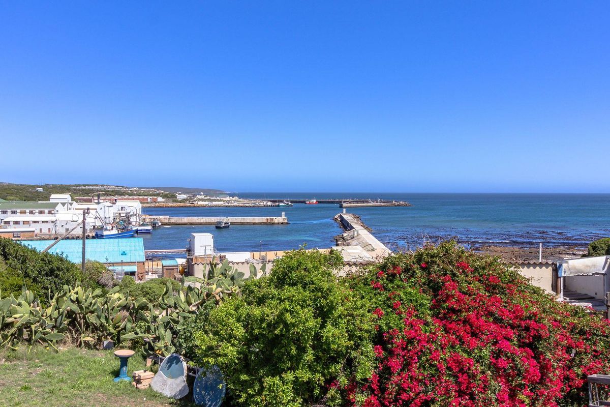 A touch of Nostalgia in Gansbaai - Photo 3