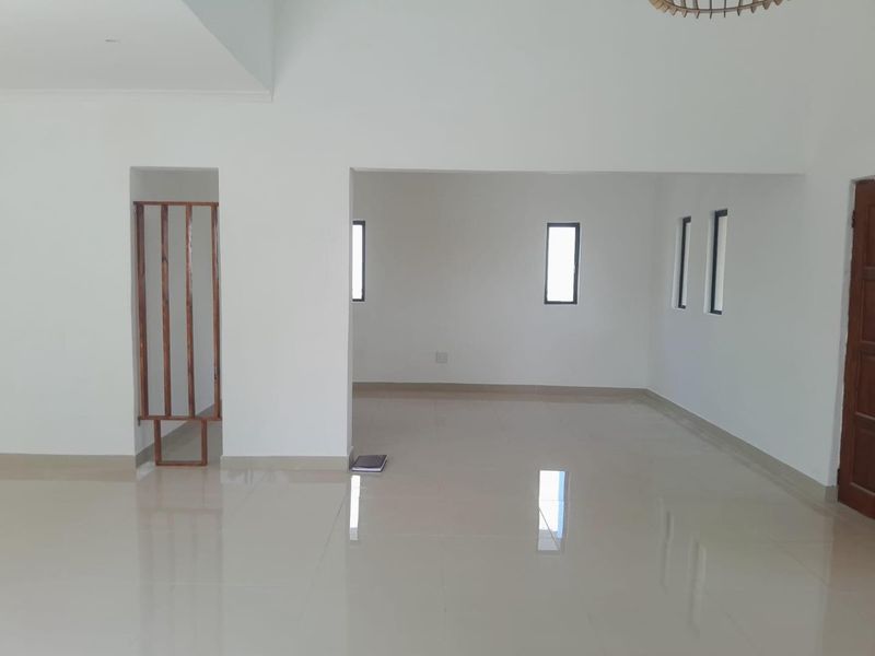 3 Bedroom Unit for sale in Sarnia - Photo 6