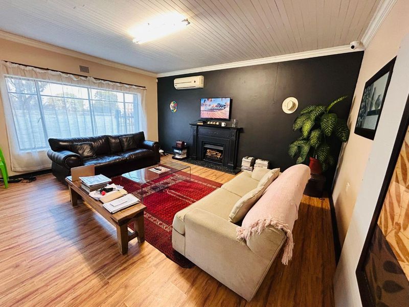 PERFECT LOCATION DEVELOPMENT OPPORTUNITY - Photo 3