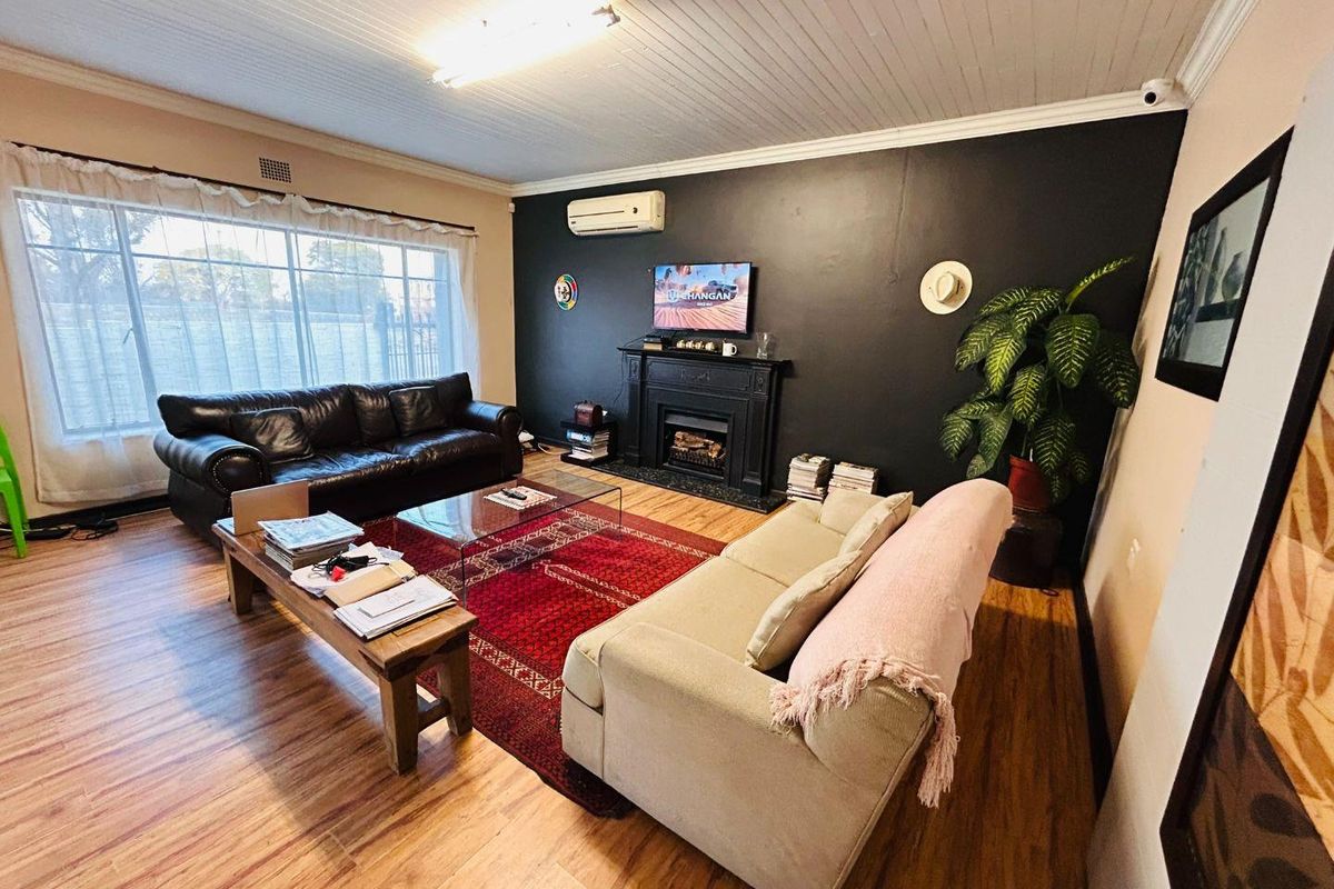 PERFECT LOCATION DEVELOPMENT OPPORTUNITY - Photo 3
