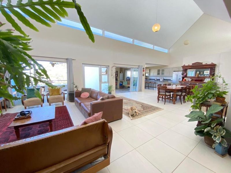 4 Bedroom House For Sale in Elisenheim - Photo 7