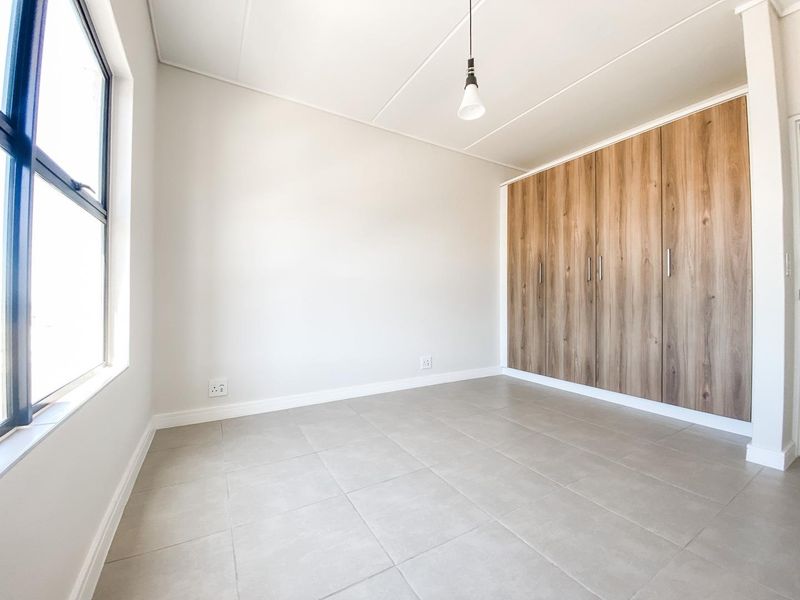 1 Bedroom Apartment in Fynbos Estate - Photo 9