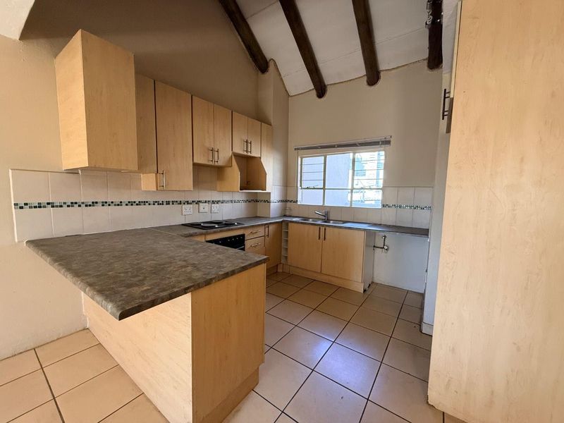 Spacious 3-Bedroom Home with 2 Private Balconies Awaits You - Photo 2