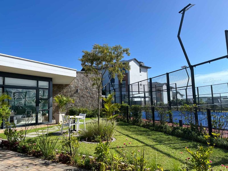 Sole mandate apartment priced to sell... - Photo 2